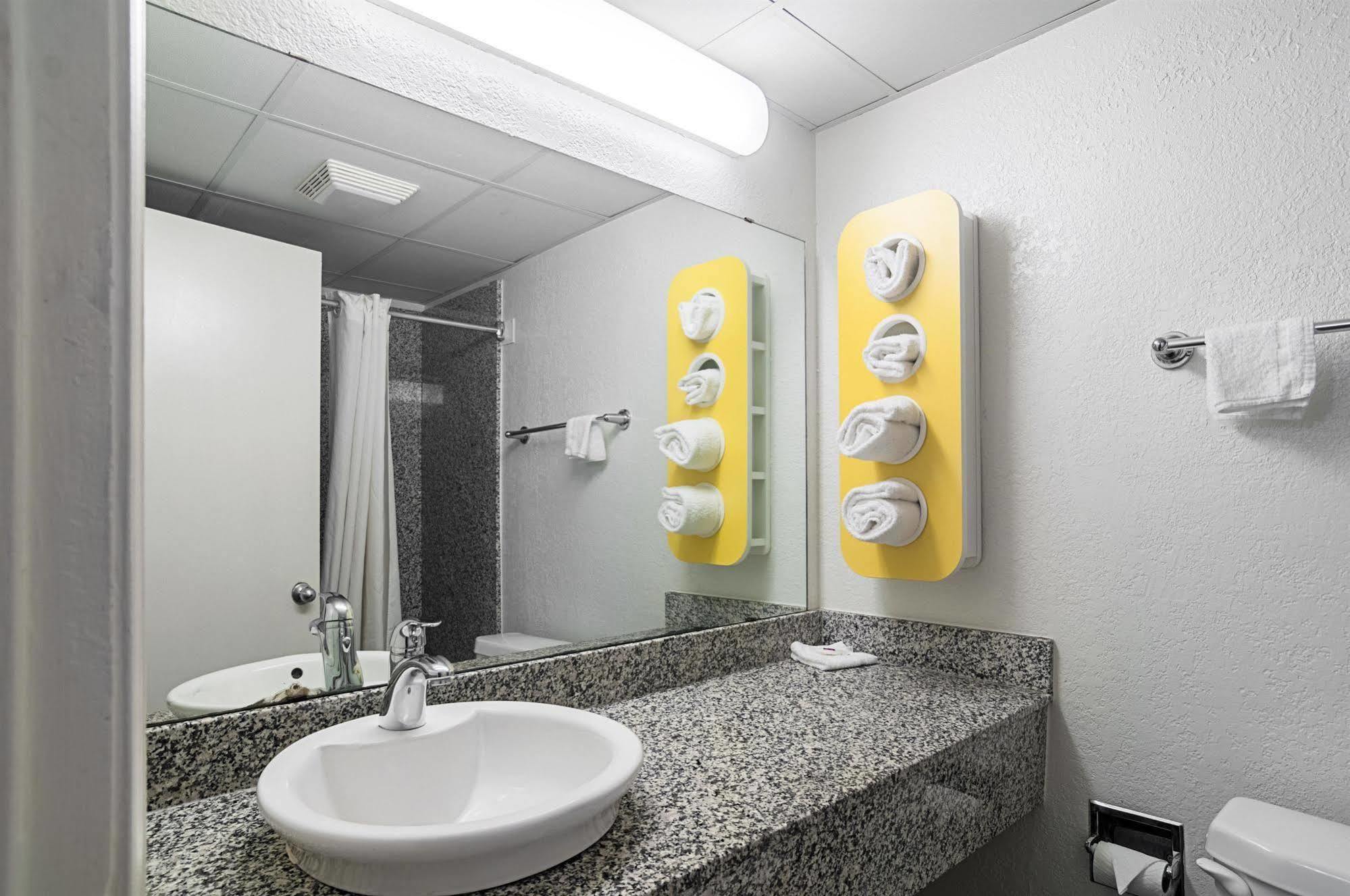 Motel 6-Oklahoma City, Ok - South Buitenkant foto